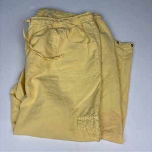 Essentials by Maggie Women 22W 24W Pants Yellow Capri Elastic Waist Cargo Pocket